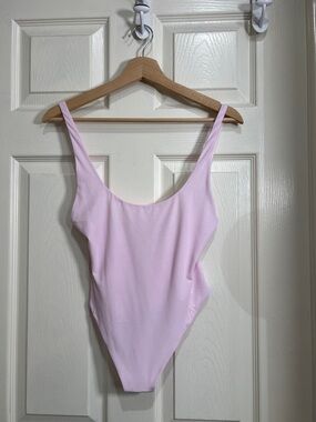 87. Lululemon wundermost low scoop nulu back sleeveless bodysuit pink organza